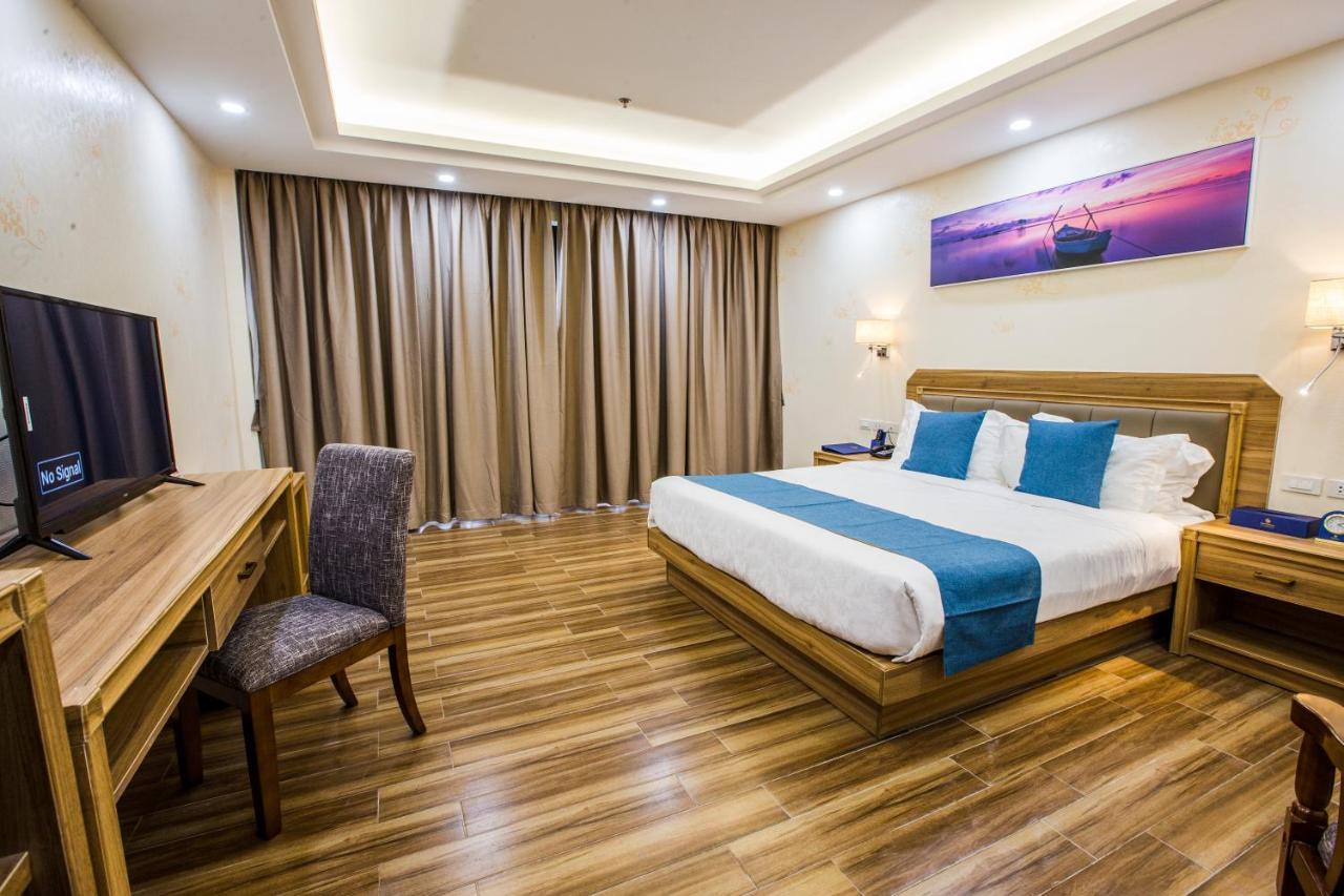 Costa Palawan Resort Puerto Princesa Extérieur photo