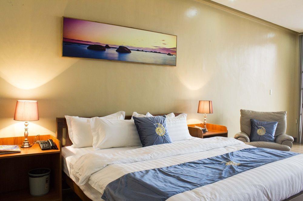 Costa Palawan Resort Puerto Princesa Extérieur photo
