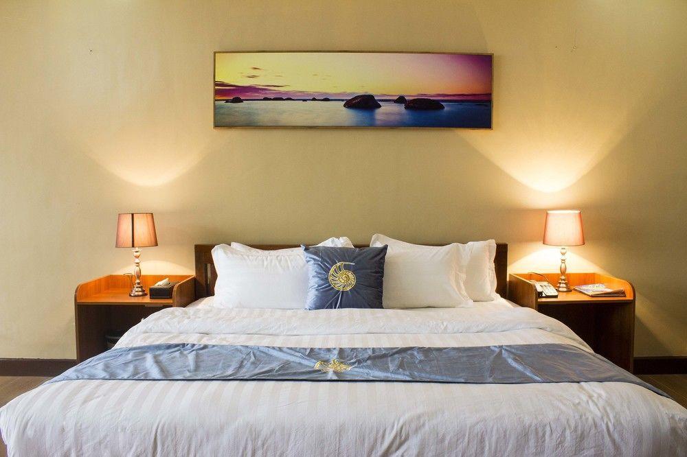 Costa Palawan Resort Puerto Princesa Extérieur photo