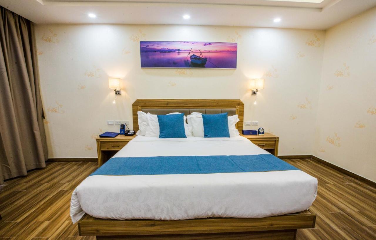 Costa Palawan Resort Puerto Princesa Extérieur photo